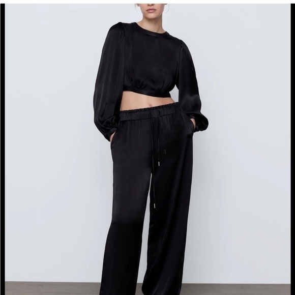 Zara Black Satin Effect Crop Top with Tie Back Size Medium Romantic Goth - Picture 1 of 10
